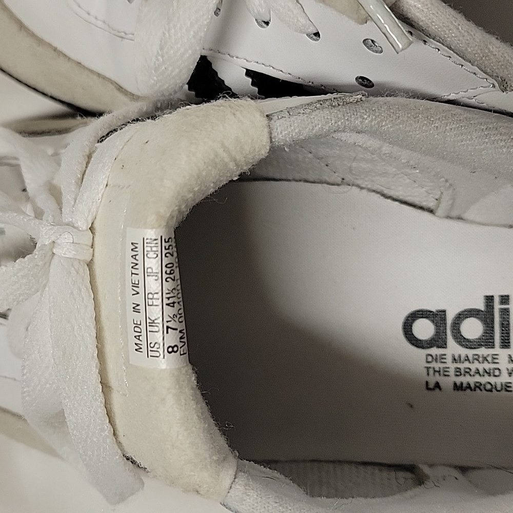 Adidas Classic White and Black Sambas - Picture 5 of 5